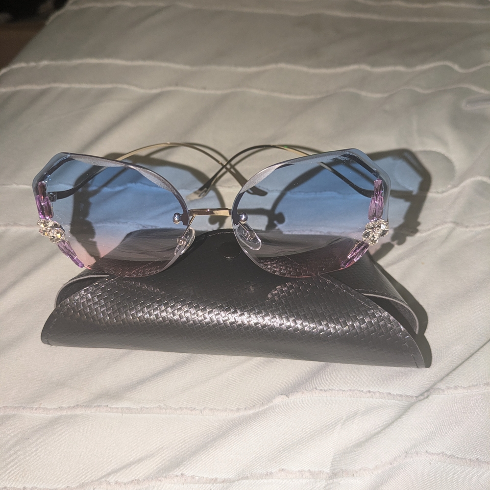 Blue and Pink Gradient Sunglasses with Double-Bridge Design
